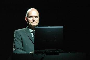 E' morto Florian Schneider, fondatore dei Kraftwerk E' morto Florian Schneider, fondatore dei Kraftwerk
